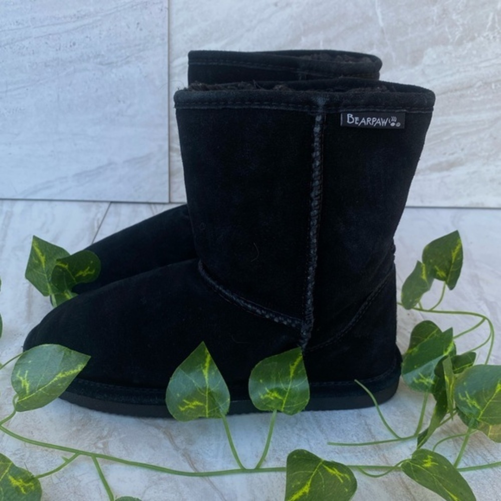 Black Bearpaw YOUTH 5 girls Boots Mens 5 Ladies 6.5 like NEW winter Elle short